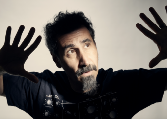 Serj Tankian (Credit: Travis Shinn)
